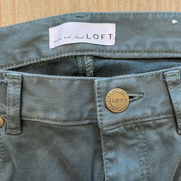 LOFT Leggings Sateen Five Pocket in Marisa Fit Autumn Sage 26 - Picture 3 of 5